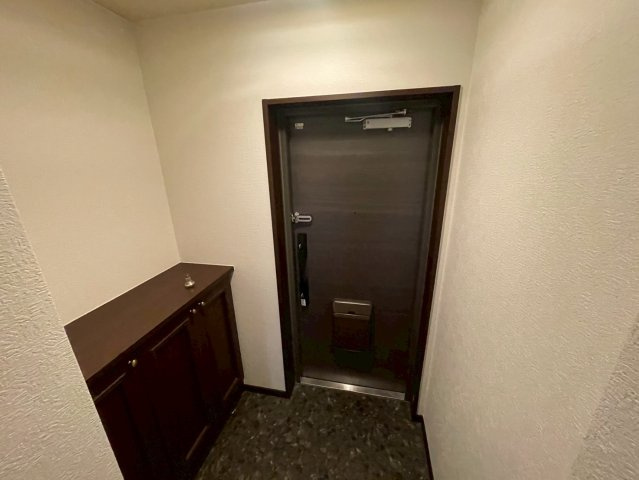 藤和芦屋川ホームズの玄関