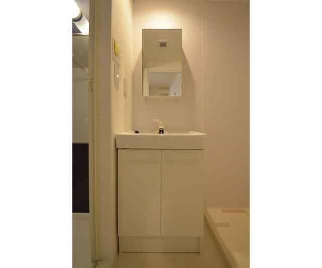 ＨＥＲＭＩＴＡＧＥ　Ｗａｓｅｄａ　Ｍａｃｈｉの洗面所