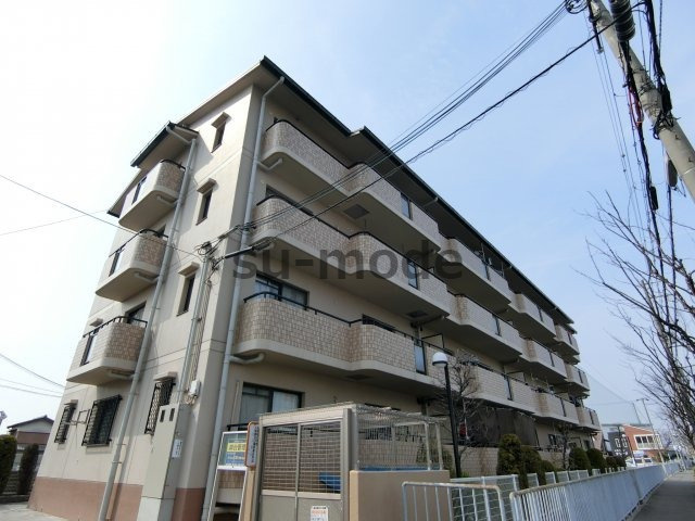 ハイツシャルマン