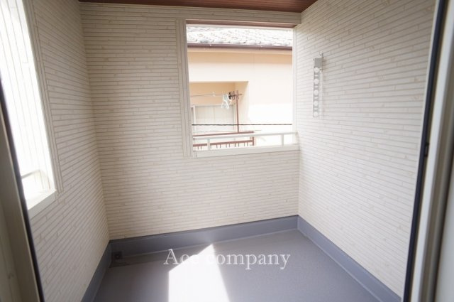 【バルコニー】 | 東大阪市寺前町2丁目　【1号棟/全6棟】 | 南・西、開口部のインナーバルコニーです☆