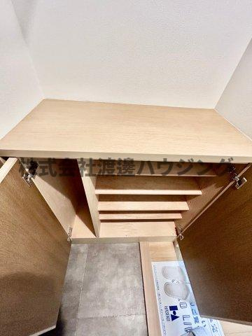 アールエスフラッツの収納