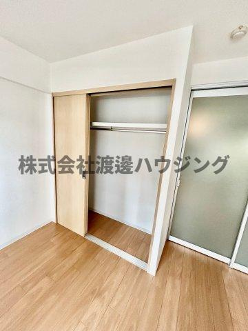 アールエスフラッツの収納