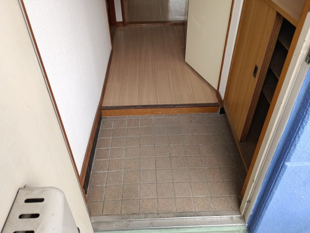 シンプルで使いやすい玄関です