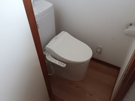 清潔感のあるトイレです