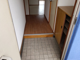 シンプルで使いやすい玄関です