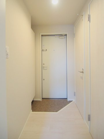 セブンプロート海田栄町の玄関