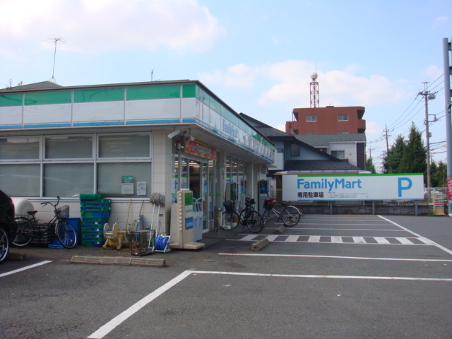 ファミリーマート羽村駅東口店まで416ｍ