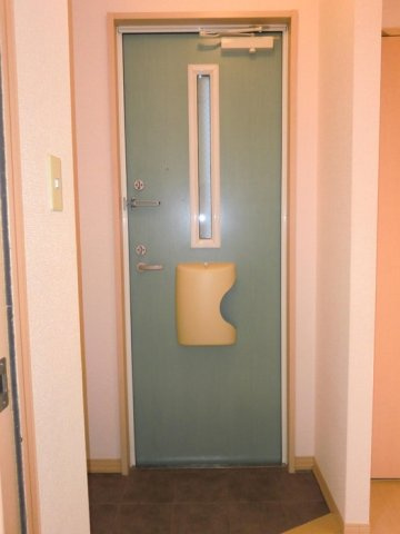 サンルーム戸田の玄関|シンプルで使いやすい玄関です