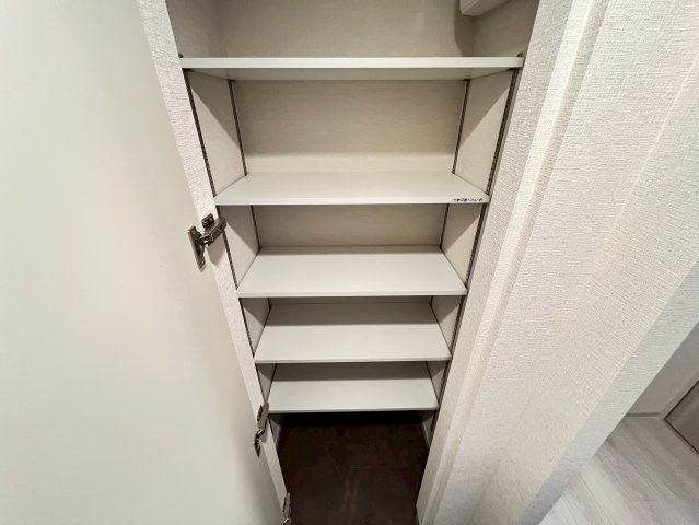 アーバネックス谷町四丁目の収納