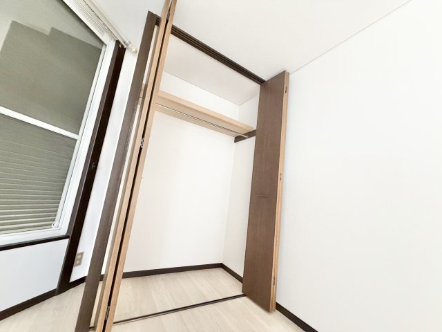 鹿放ケ丘戸建の収納