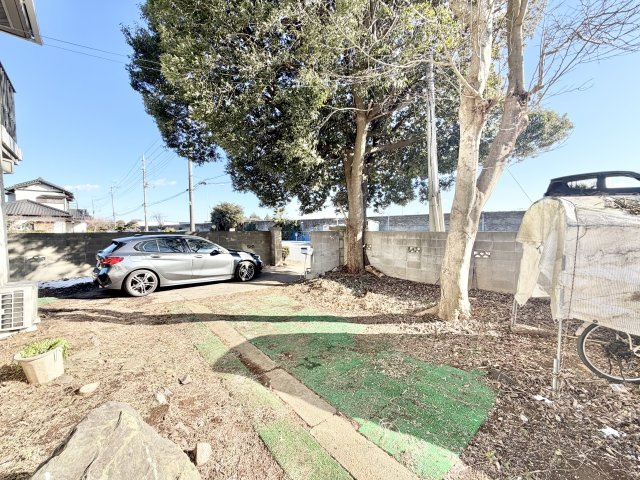 鹿放ケ丘戸建の駐車場