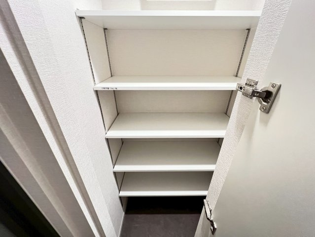 アーバネックス谷町四丁目の収納