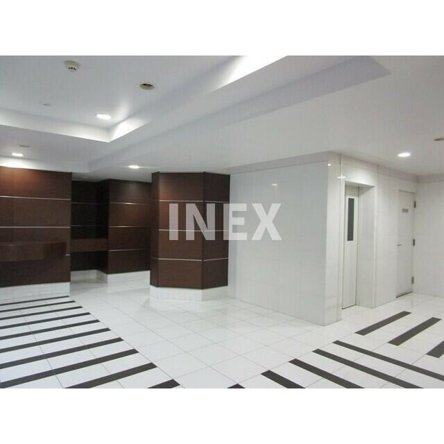 横浜市中区太田町３丁目の賃貸マンションのロビー