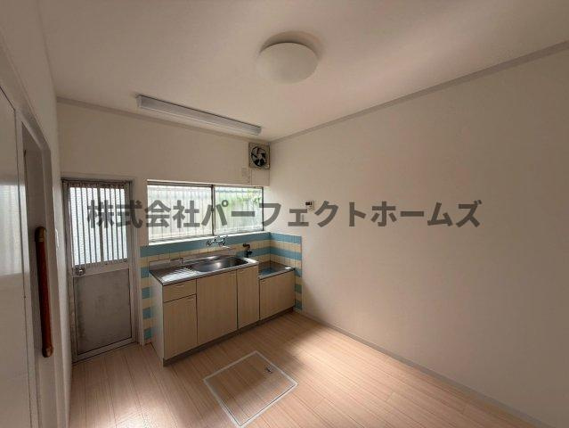 高倉1丁目戸建　賃貸の居間・リビング|使いやすいリビングです