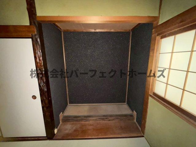 高倉1丁目戸建　賃貸の和室|畳の上でゆっくりとくつろげる和室です