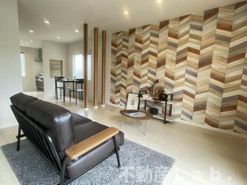 ヴィラウィステリア南高江の居間・リビング