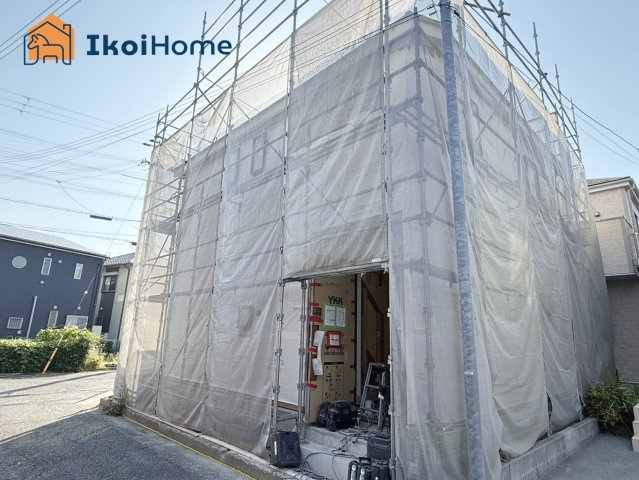 明石市魚住町西岡　全1棟　新築戸建の居間・リビング|◆同社施工例◆リビングは長方形で家具を配置しやすい間取りとなっております。