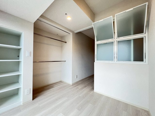 アーバネックス谷町四丁目の洋室