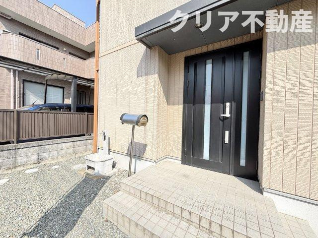 【玄関】 | 前橋市北代田町　中古住宅★メーカー施工★