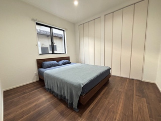 【洋室】 | 廿日市市桜尾１（全2棟）A号棟　ZEH水準住宅 | 1階洋室