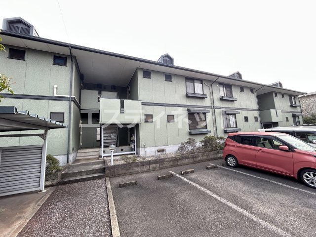 グリーンパークSANO A棟の外観