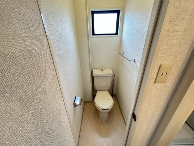 グリーンパークSANO A棟のトイレ