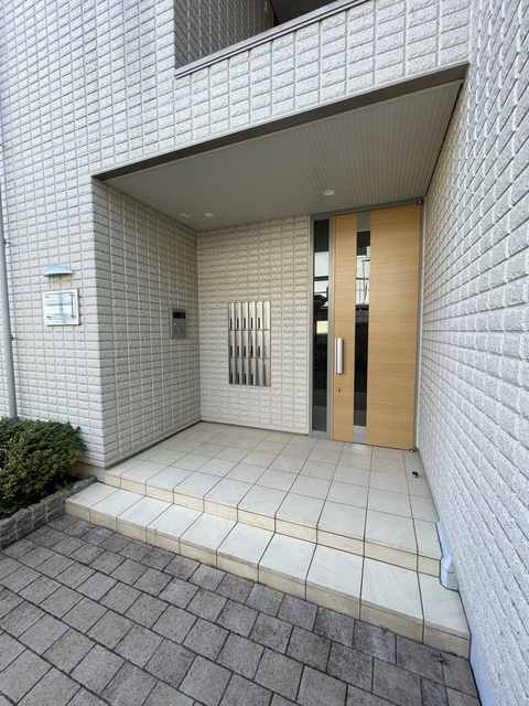メゾンシェモワⅡのエントランス|★エントランス★