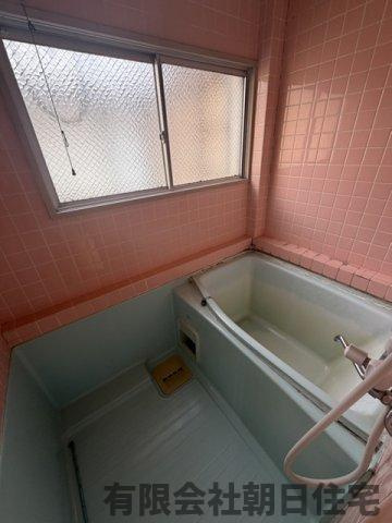 【浴室】 | 東本町3丁目住居付き店舗 | お風呂で日々の疲れを落としましょう
