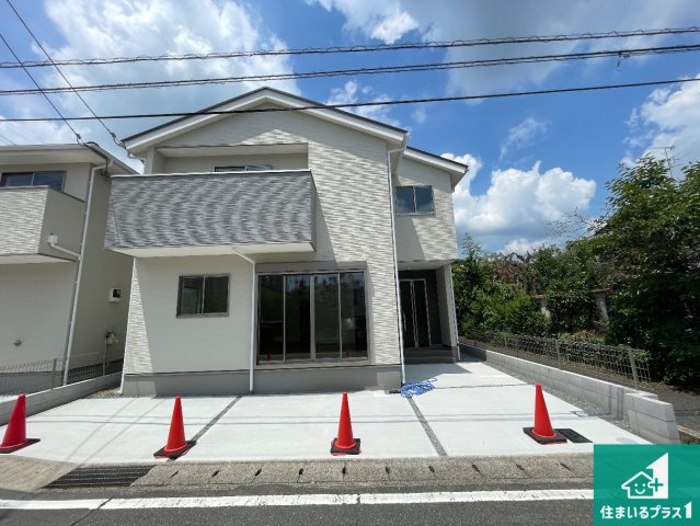 ★29(土)30(日)現地見学可能！★京都市西京区上桂西居町　全2邸の外観|安心の10年保証！外観を美しく保ち、雨水で汚れを落とします！気になることがありましたら、お気軽にお問い合わせください！