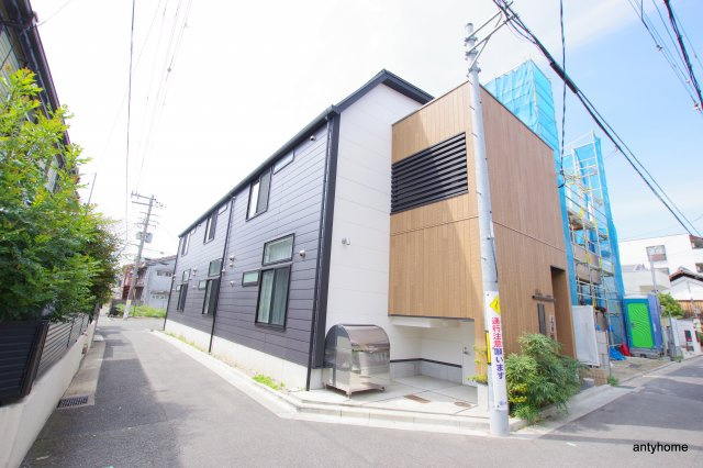 パロス江坂垂水町　仲介手数料無料