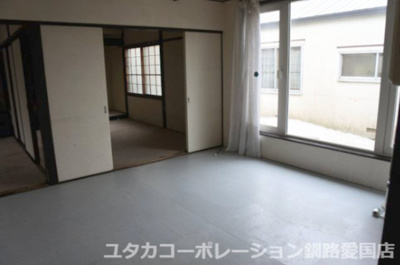 【居間・リビング】 | 興津4丁目91-185、187売家