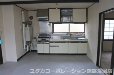 【キッチン】 | 興津4丁目91-185、187売家