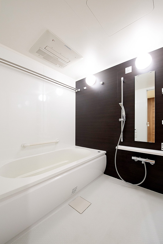 ワコーレシティ神戸三宮の浴室