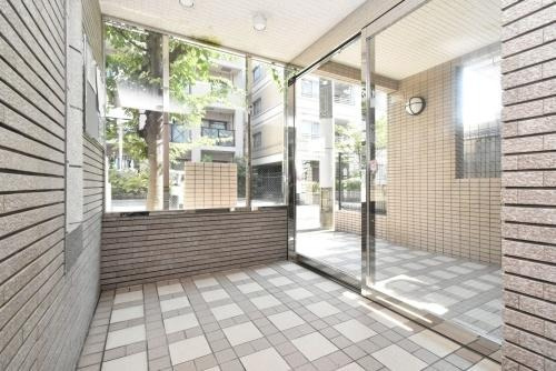 福岡市早良区南庄２丁目の賃貸マンションのエントランス|エントランス写真
