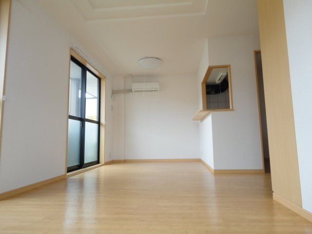 モンシェリーの居間・リビング