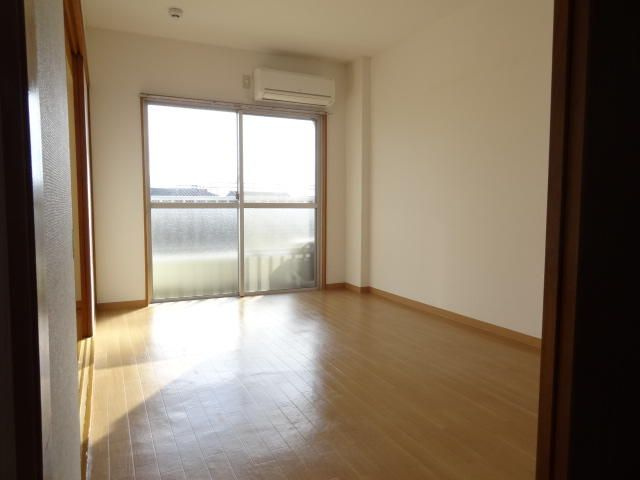 リエスあしたかの居間・リビング