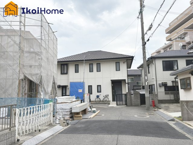 明石市二見町東二見　全1棟　新築戸建の前面道路含む現地写真|●資料・カタログのご請求無料●　二見小学校までは徒歩8分、二見中学校までは徒歩9分。