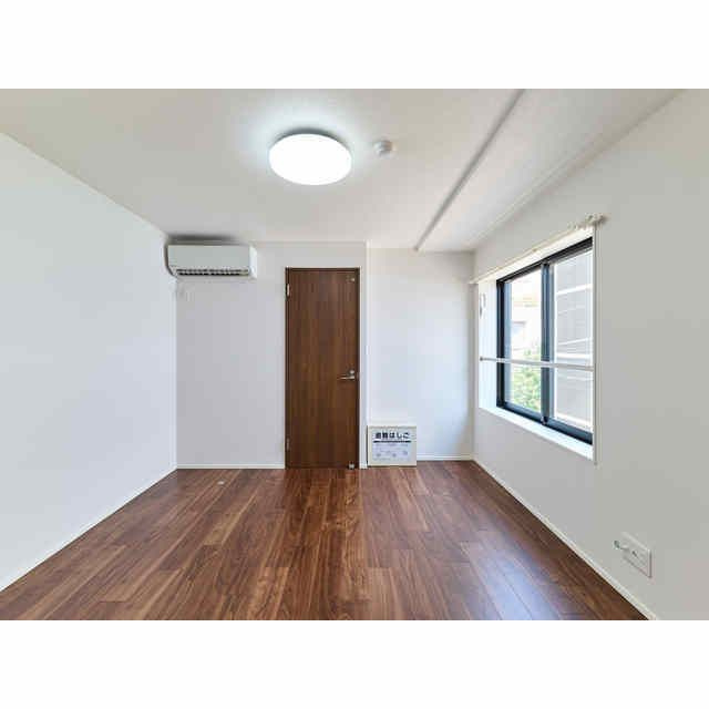 ＮＯＺＯＭＩＯ赤羽の居間・リビング