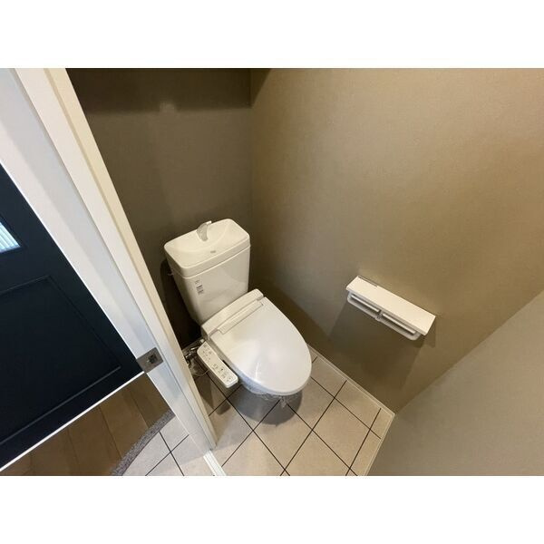 UN ROOMのトイレ