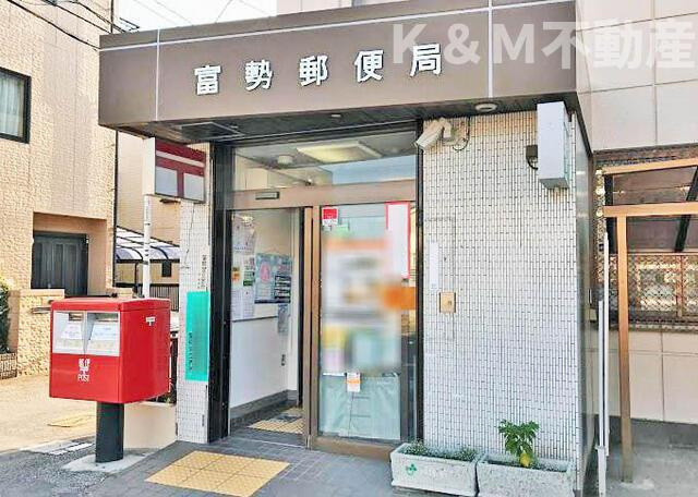 広瀬ビルのエントランス|毎日通るエントランスはこのようになっています