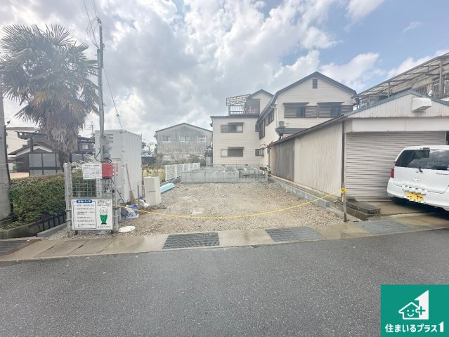 加東市社　第21期　新築一戸建ての外観|周辺は落ち着いた街並みの住宅地！子育てがしやすい住環境です！まだ未完成ですが、現地でしかわからない事もございます。是非一度ご覧ください。