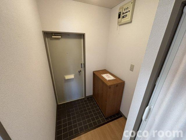 リベルテエスパレスの玄関