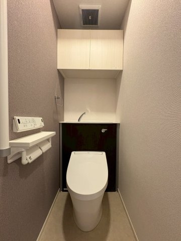 saliierのトイレ