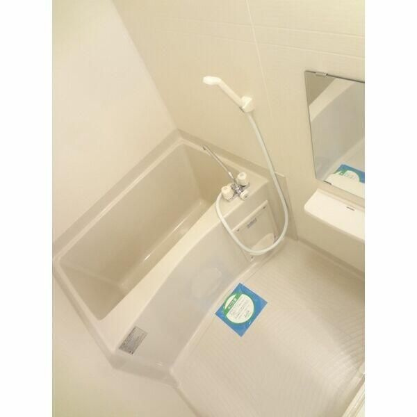 ＬＡＰＵＴＡの浴室