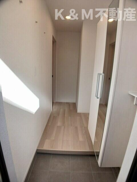 エスタブレＢの玄関|シンプルで使いやすい玄関です