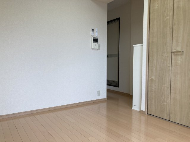 ツルジンビルの居間・リビング