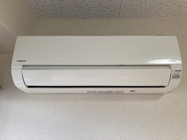 ツルジンビルの設備