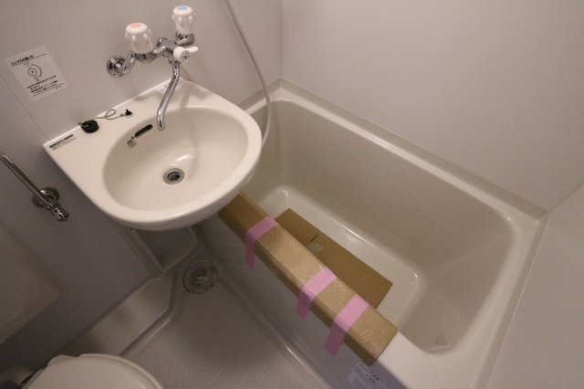 サンビルダー朝霧の浴室