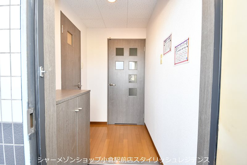 ロイヤルマジェスティの玄関
