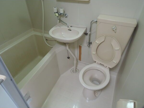 アメニティ後山の浴室